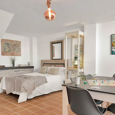 Casa Sur: Spacious And Stylish 3 Bedroom House Holiday home Mijas