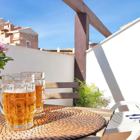 Casa Sur: Spacious And Stylish 3 Bedroom House